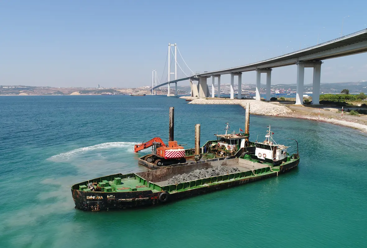 SEFİNE TERSANESİ DENİZ DİBİ TARAMA PROJESİ-4.webp