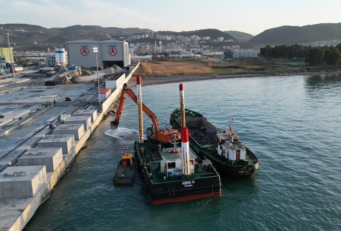 YALOVA TERSANESİ DENİZ DİBİ TARAMA PROJESİ-1.webp